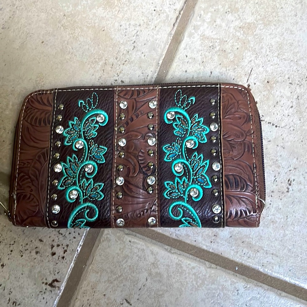 Turquoise wallet and matching purse